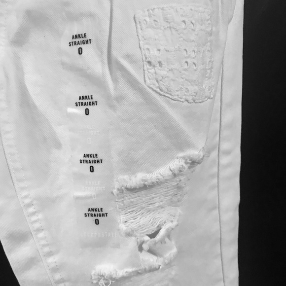 White Aeropostale ankle jeans - Picture 3 of 8